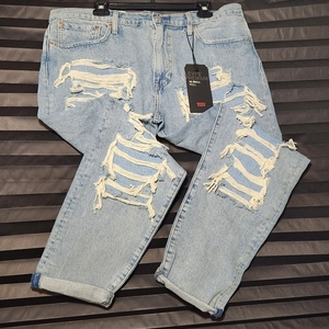 Levi’s‎ Hi-Ball Roll Premium Denim Size 38 Destroyed Ripped Lined Front NWT Gift